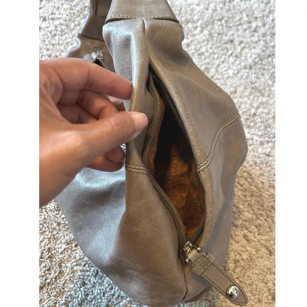Hobo International Metallic Taupe Leather Slouchy Shoulder Bag Bohemian Purse